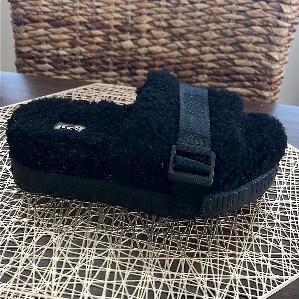 UGG Black Fluffy Slide Sandals